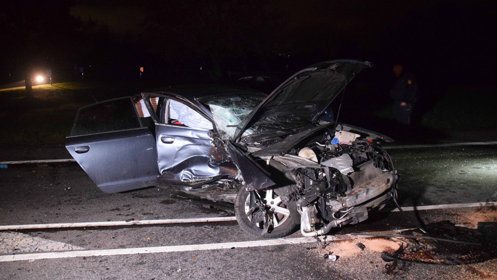 Verkehrsunfall Bei Heidelberg: Zwei Autos Krachen Frontal Zusammen