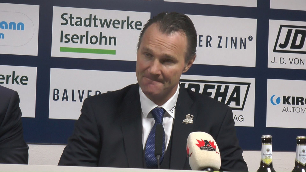 Eishockey: Schwenninger Wild Wings Erteilen Den Iserlohn Roosters Eine ...