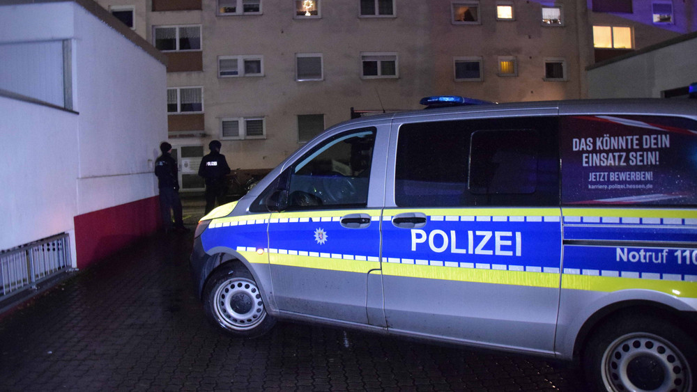 Polizeieinsatz In Bensheim: Mann Bedroht Ehefrau Mit Waffe