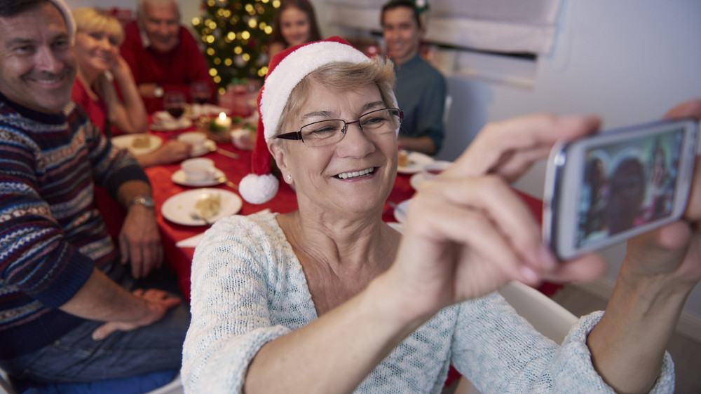 Allein an Weihnachten Initiativen gegen Einsamkeit