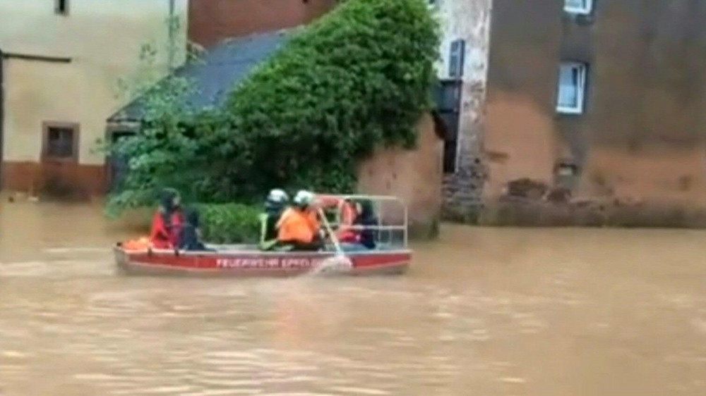 Saarland: Hochwasserlage Nach Dauerregen Katastrophal