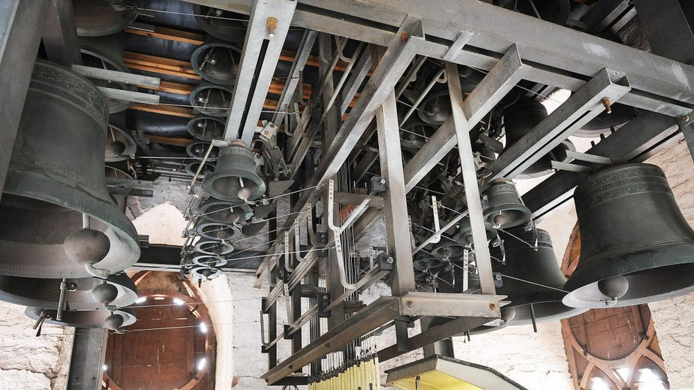 Marktkirche Wiesbaden: Glockenspiel spielt Narhallamarsch