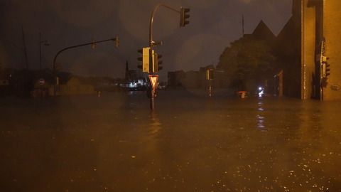 Jahrhunderthochwasser An Der Ostseeküste